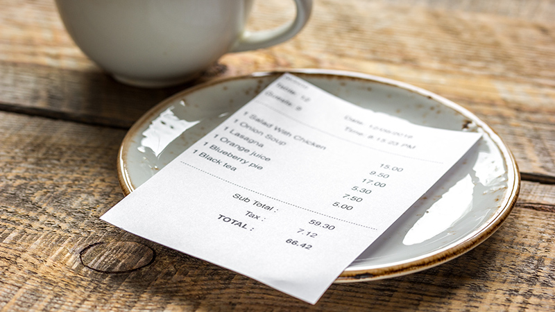 Cuenta de un restaurante- malas practicas de hosteleria